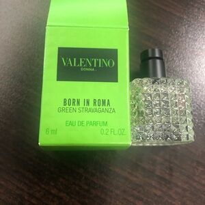 Valentino Donna Born in Roma Mini Perfume Bottle